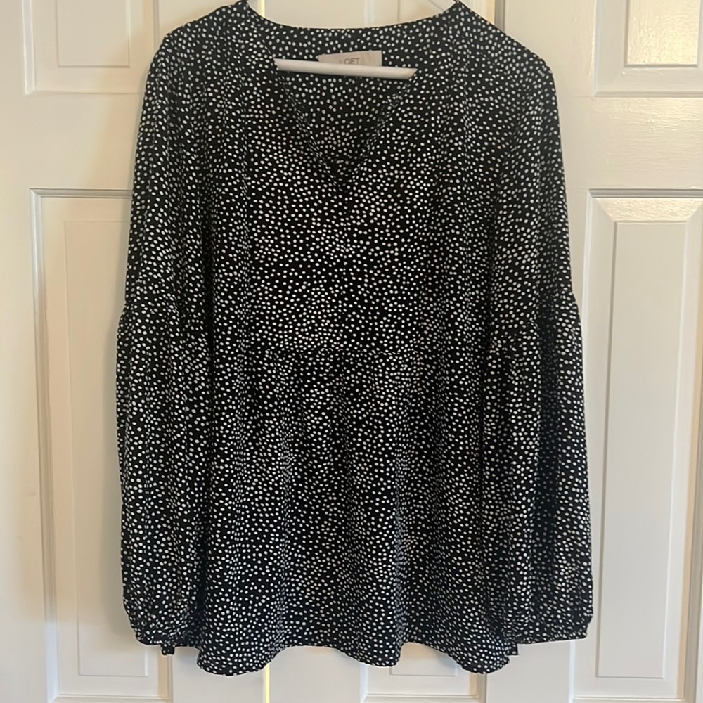 Ann Taylor Loft polka Dot Blouse 1/2 Button front Size M